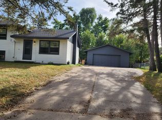 2616 103rd Ave NW, Coon Rapids, MN 55433