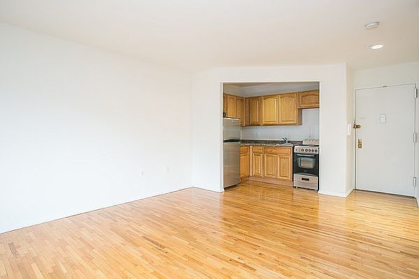 1st image of 345 W 30th St APT 4D