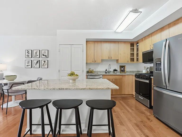 440 L St NW #809 — Photo 7