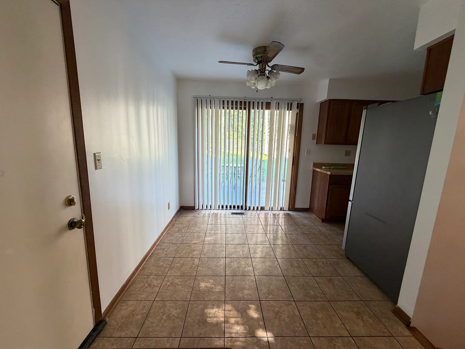 3 bed, 1263 sqft, $1,850 — Photo 3