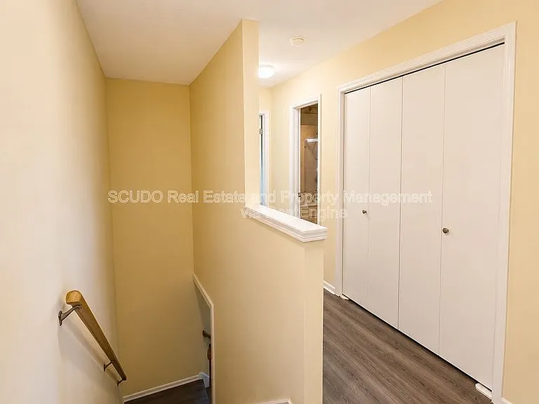 10633 N Locust Ct — Photo 5