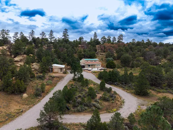 34 Canyon Rd, Ramah, NM 87321