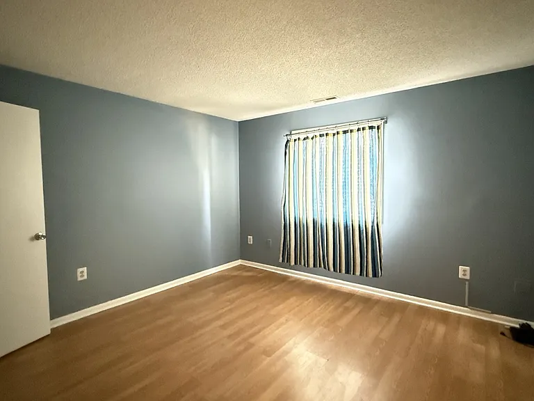 105 Ravens Crest Dr — Photo 5