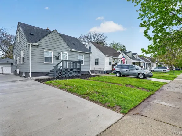 5156 Winifred St, Wayne, MI 48184