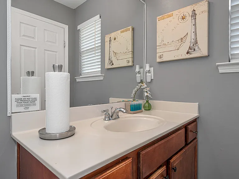 Willow Glenn Dr — Photo 18