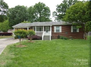 308 Parallel Dr, Harrisburg, NC 28075