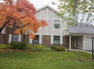 1103 Wildberry Ct APT D1, Wheeling, IL 60090
