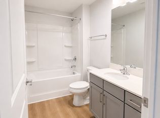 102 Lakewood Ave, Charlotte, NC 28208