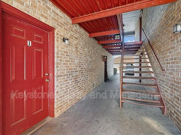 3rd image of 1935 High St #3