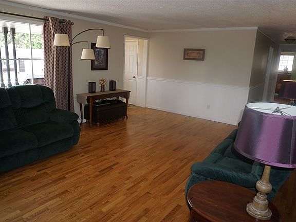 4th image of 5524 N Drumheller St