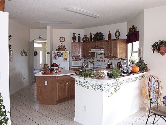 Wrap-around kitchen