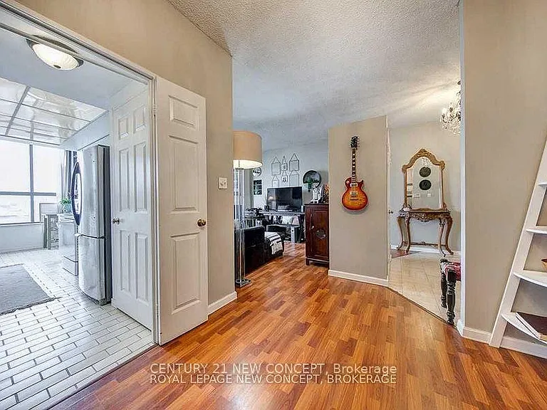 195 Saint Patrick St #PH4B — Photo 23