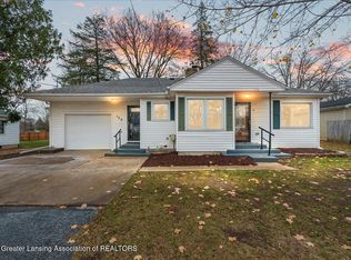 106 N Center St, Eaton Rapids, MI