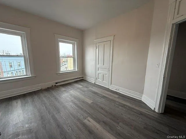11 Main St — Photo 7