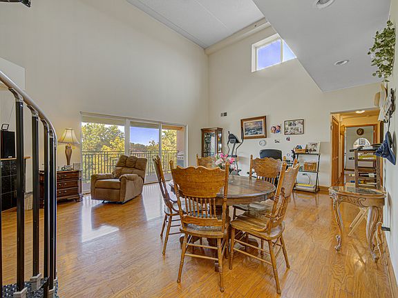 5th image of 7050 183rd St Unit 409