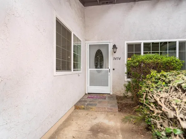 3454 Thunder Dr, Oceanside, CA 92056