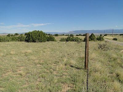 Easy access from CR 15