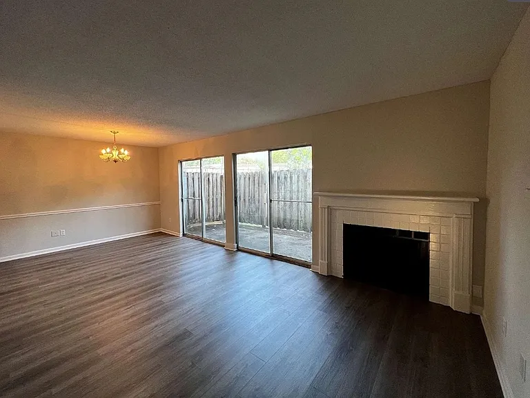 6701 Dickens Ferry Rd #74 — Photo 4