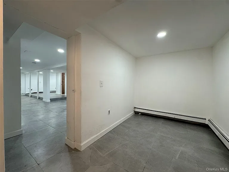 267 Plainfield Ave #1F — Photo 6