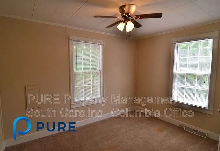 810 Hemphill St — Photo 13