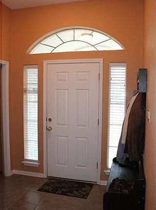 3rd image of 2416 Kingsbury Dr