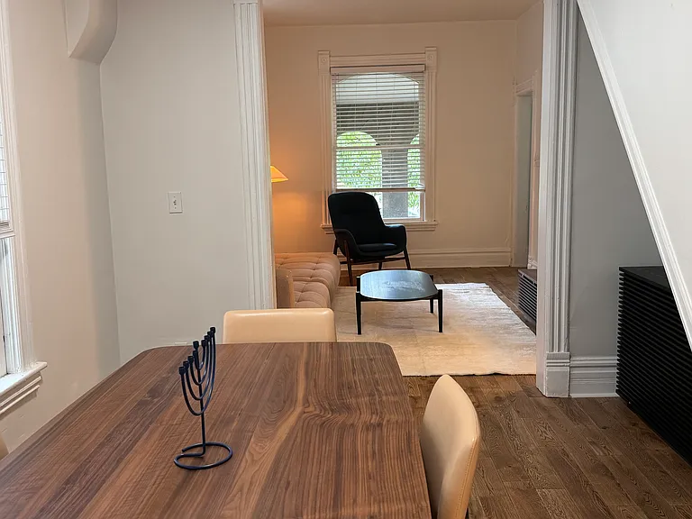 969 Galapago St — Photo 7