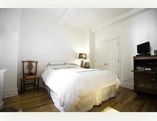 Rented by Nest Seekers International | media 34