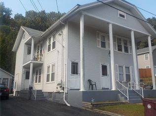 856 3rd Ave, Woonsocket, RI 02895