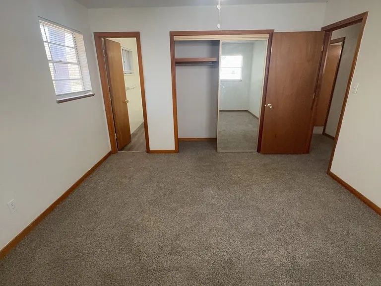 2242 Castle Hill Dr — Photo 19