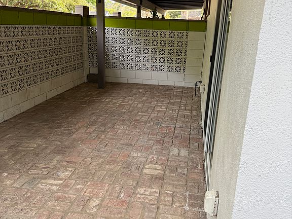 4th image of 22701 Martha St