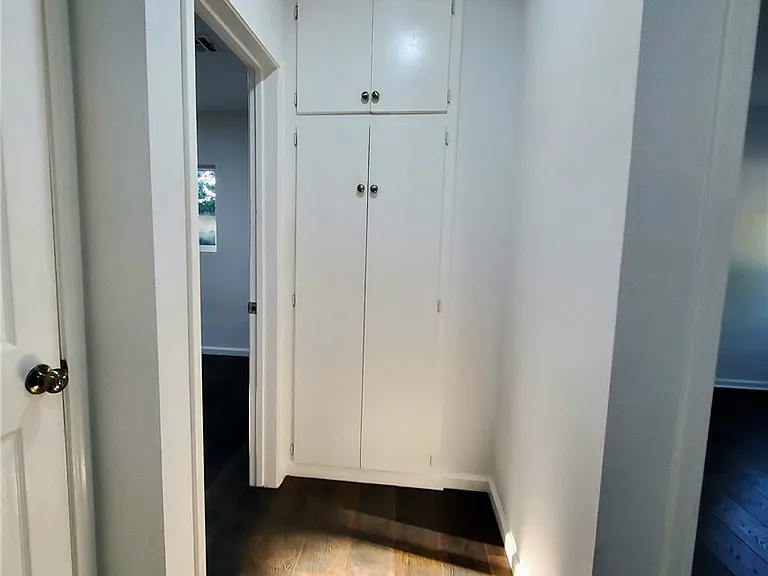 7121 Jumilla Ave — Photo 27
