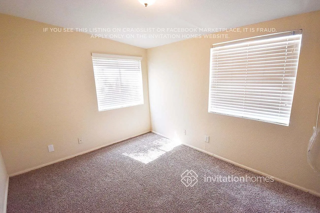 2136 E Bramble Ave Mesa, AZ 85204 — Photo 4