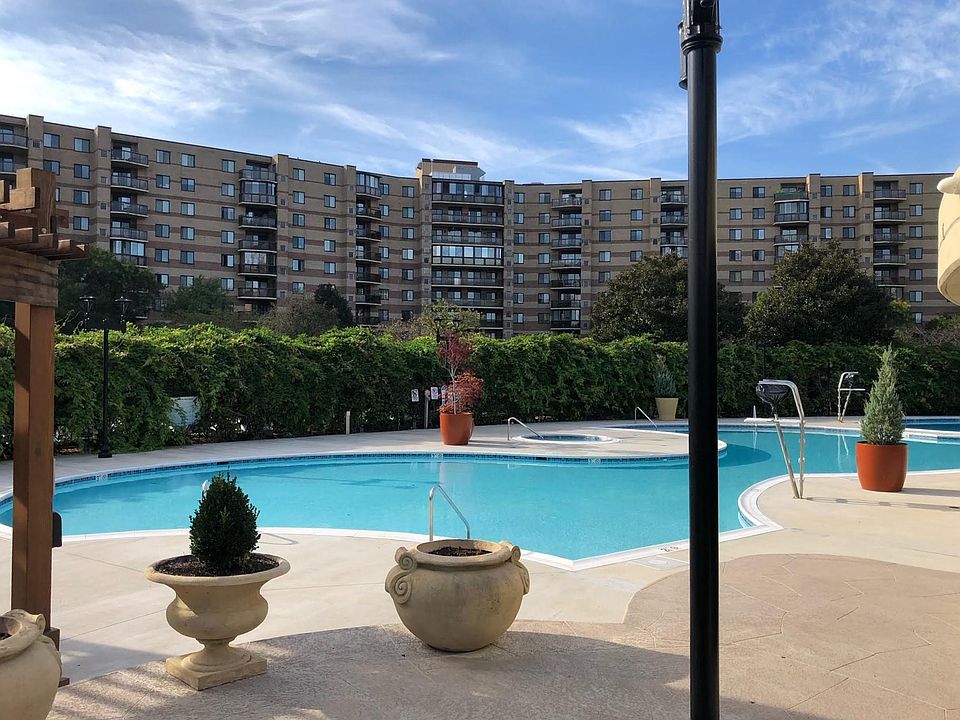 1st image of 8370 Greensboro Dr APT 820