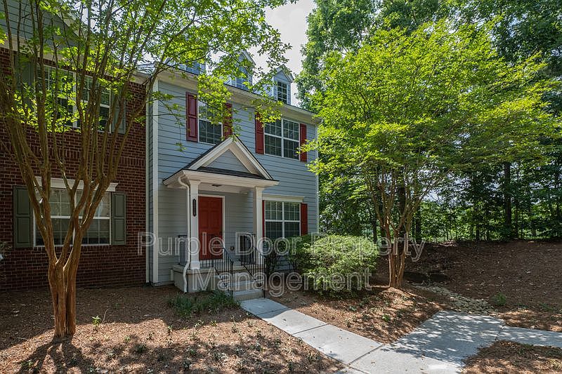 1st image of 1214 Charlston Ct