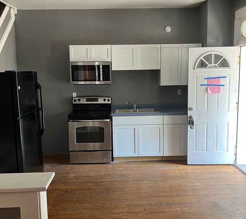 1st image of 309 N 8th St #A