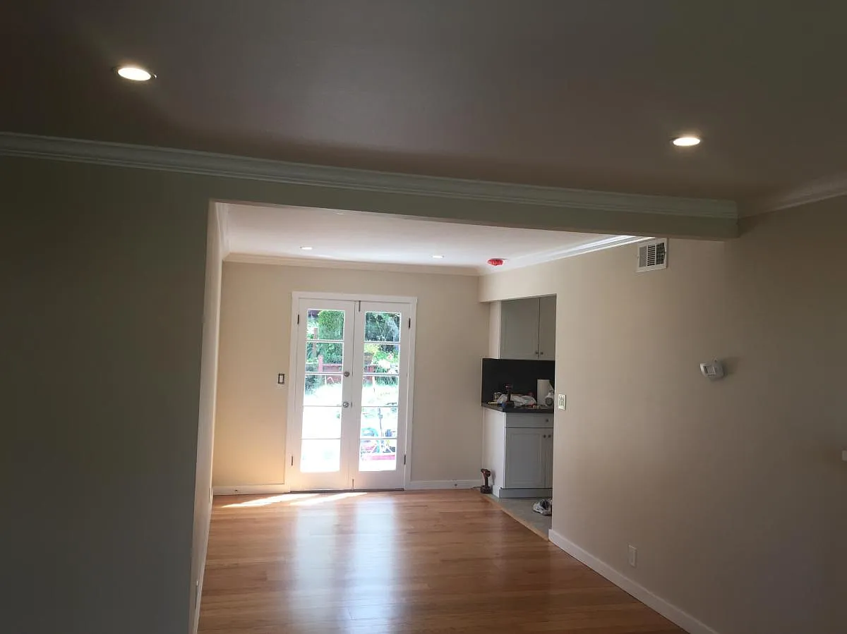 229 W 39th Ave photo 1