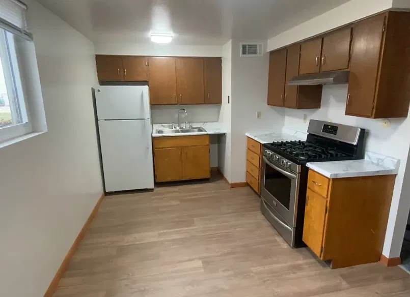 2 bed, 850 sqft, $1,250 — Photo 2