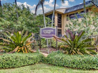 18785 NW 62nd Ave APT 207, Hialeah, FL, 33015