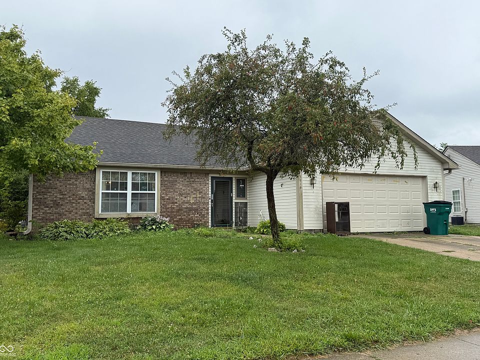2nd image of 1019 Maple Dr W