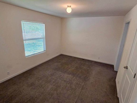 4th image of 501 Kinney St #Fv24