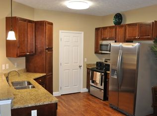 Sterling Ridge Apartments, Bridgeport, WV 26330