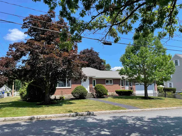 108 glenwood Avenue, Manchester, NH 03102
