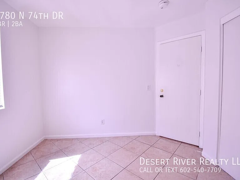 6780 N 74th Dr — Photo 7