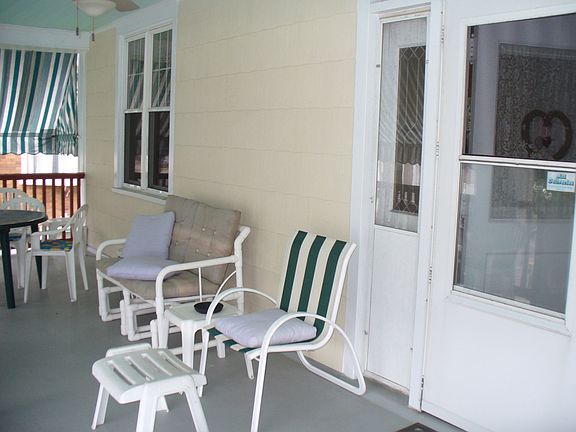 2nd image of 730 Wesley Ave