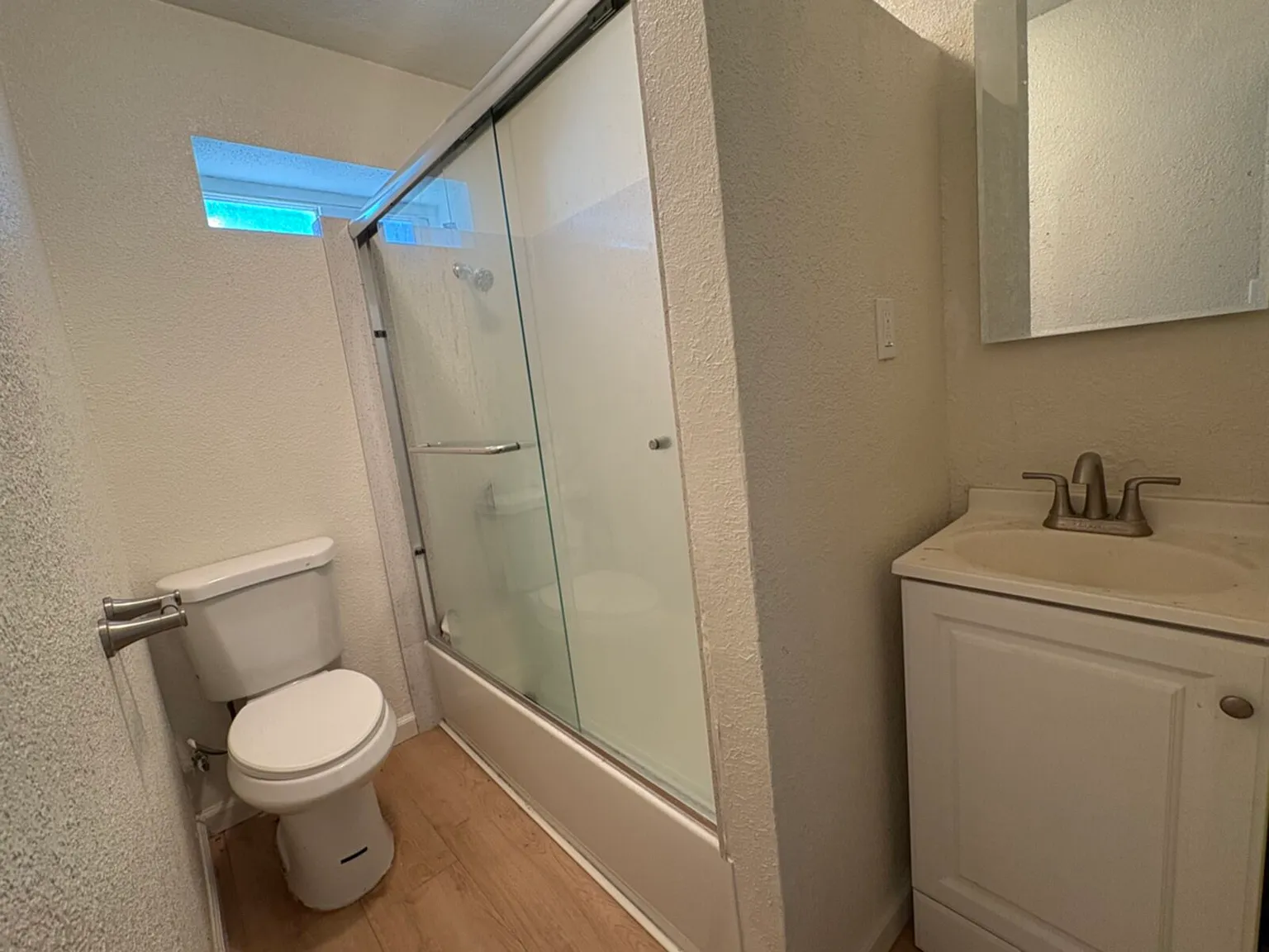 1 bed, 1.0 bath, $1,700 — Photo 4