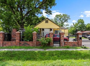 8205 Appleton St, Houston, TX 77022