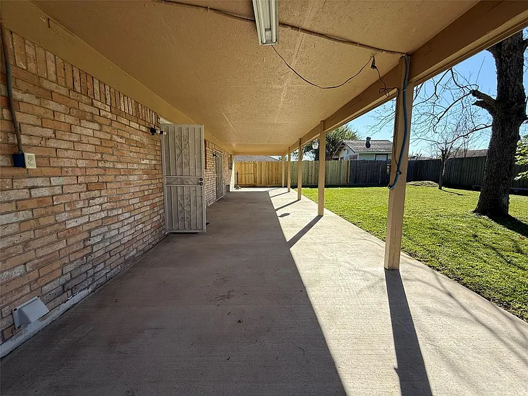 4114 Connorvale Rd — Photo 14
