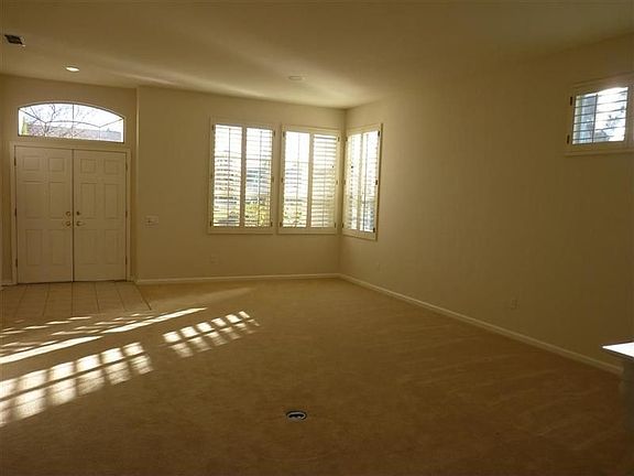 3rd image of 301 Station Ct