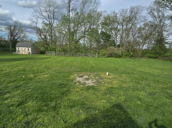 118 Mourning Dove Dr, Warsaw, KY 41095
