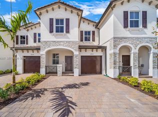 Westview, Miami, FL 33125